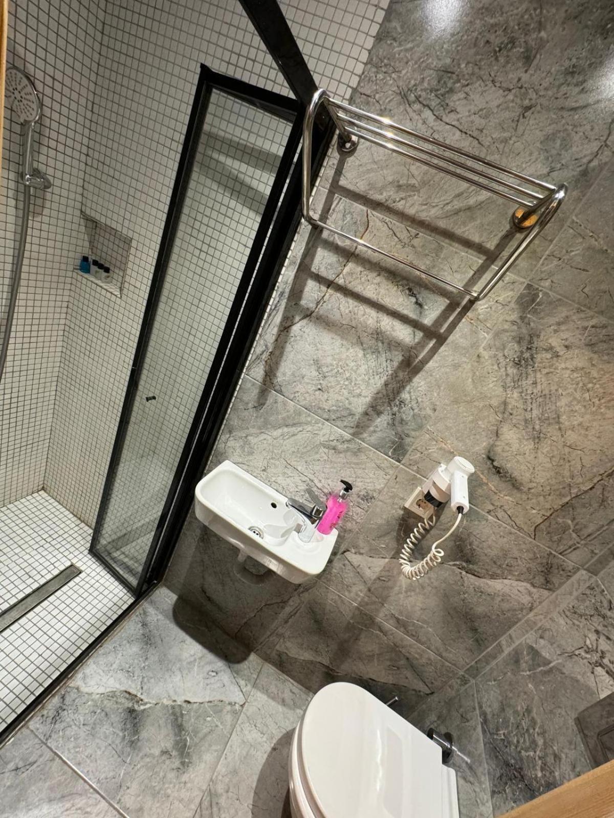 Berfinn Hotel Besiktas イスタンブール エクステリア 写真